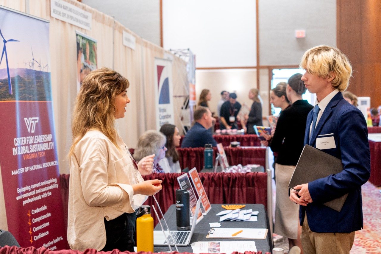 Students at Fall 2024 career fair