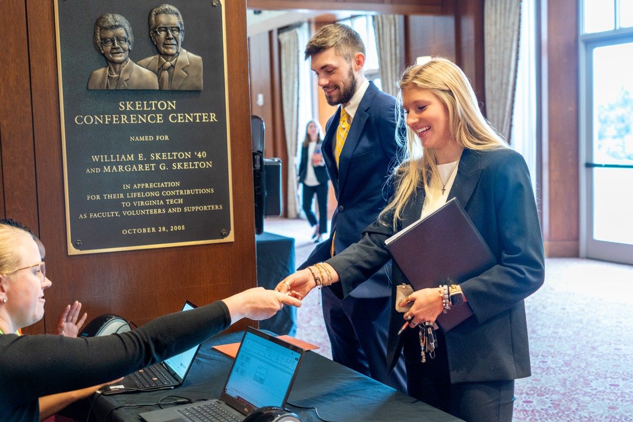 Students at Fall 2024 career fair