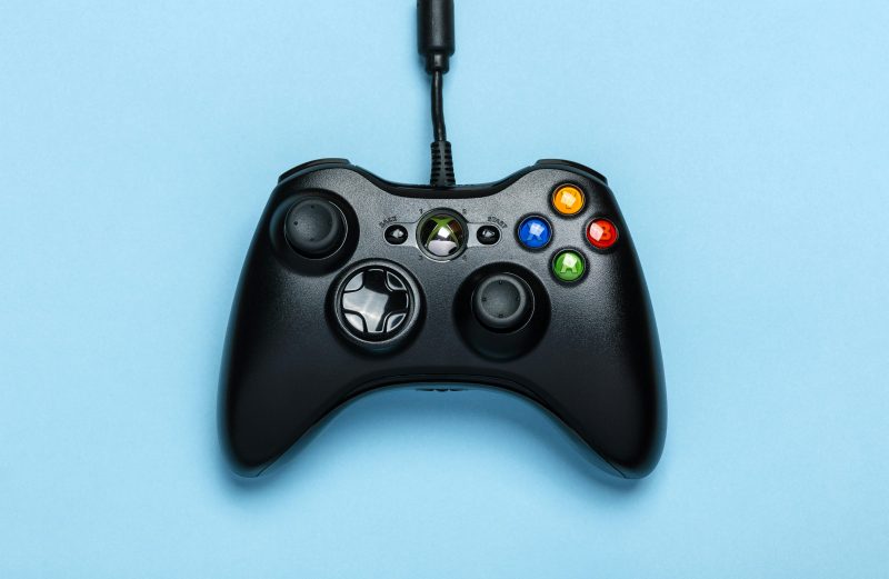 A game controller. Image courtesy Pexels.